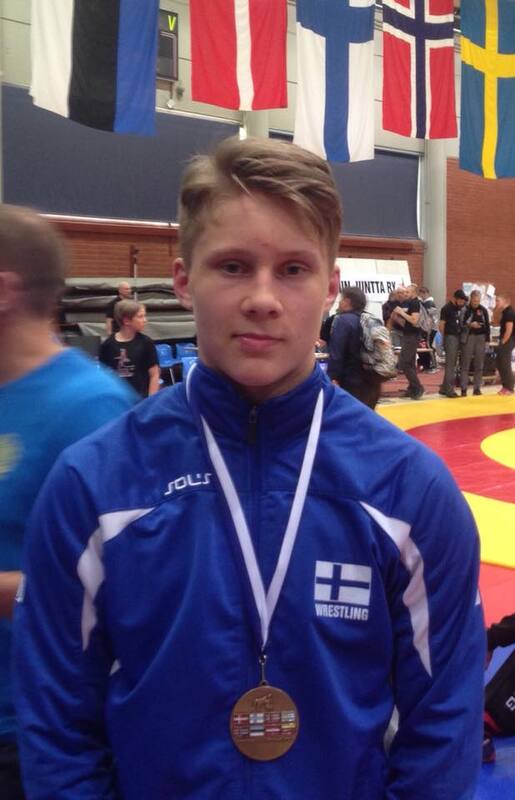 Jonnille PM-pronssia