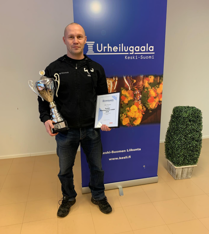 Keski-Suomen Urheilugaala palkitsi Mika Rantosen vuoden nuorisourheilun vetäjänä!