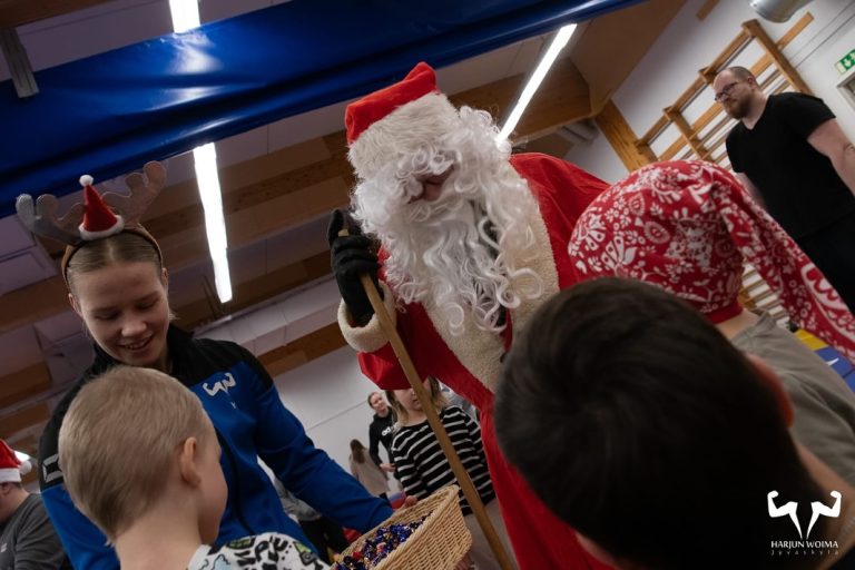 Kauden päättäjäiset Woimanpesällä